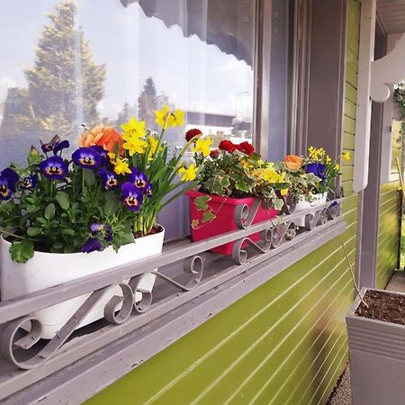 Gite Le Chalet Vert , Pret De Raquettes Frambouhans Exterior foto